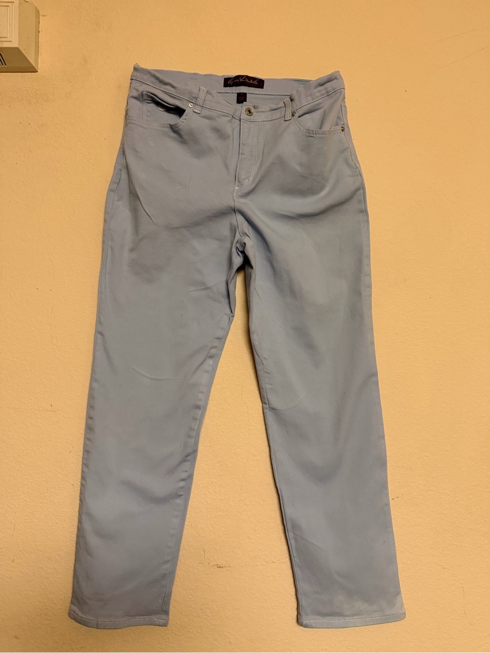 Gloria Vanderbilt Light Blue Women’s Straight Leg Jeans